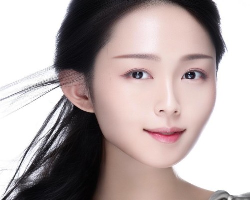 方面，我需要吸引人，同时准确。可能用鼻额角调整，从美学角度解析这样的标题，既点明了主题，又有一定的专业性。接下来，内容部分要不少于893个字，所以得详细展开