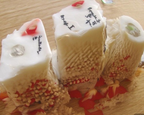 嗯，用户让我写一篇关于膨体的文章，标题和内容都要写。首先，我得弄清楚什么是膨体。膨体通常指的是膨体耳，也就是耳蜗成形手术。我应该先解释一下什么是膨体耳，然后说明为什么它是个热门话题