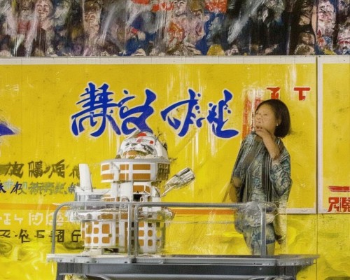 嗯，用户让我写一篇关于鼻基底填充的文章，标题和内容都要写。首先，我得理解什么是鼻基底填充。鼻基底填充通常指的是在鼻腔底部进行填充，可能用于改善鼻部形态或功能，比如增加鼻尖体积、改善鼻塞等