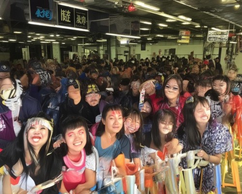 好，用户让我写一篇关于肋骨鼻多少钱的文章，先写标题，再写内容，内容不少于933个字。首先，我需要明确用户的需求是什么。看起来用户可能是在考虑进行肋骨鼻手术，想知道这个手术的大致费用范围