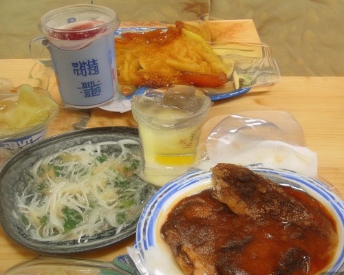 好，用户让我写一篇关于塌鼻梁矫正的文章，首先得确定标题。标题要吸引人，同时能准确反映内容，所以塌鼻梁矫正，从外观到气质的全面提升这个标题不错，既点明了主题，又强调了效果