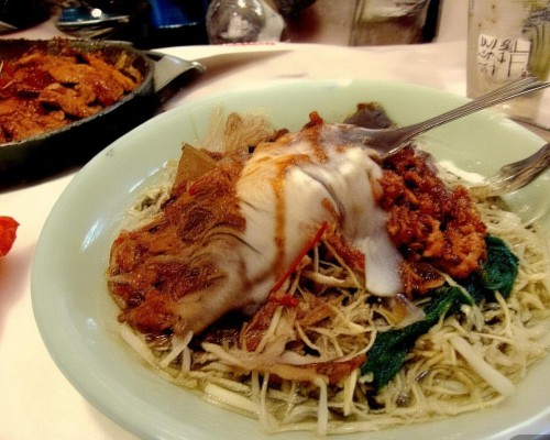 嗯，用户让我写一篇关于鼻头肥大缩小的文章，首先我得确定标题。标题要简洁明了，又能吸引读者，所以鼻头肥大缩小，从外观到功能的全面解析听起来不错，既涵盖了外观也提到了功能，比较全面