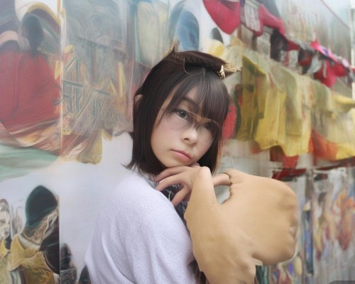 嗯，用户让我写一篇关于自然鼻的文章，标题和内容都要写。首先，我得理解用户的需求。他们可能是在寻找关于自然鼻部健康、美容或者美容手术的内容。标题需要吸引人，可能用自然鼻作为关键词，强调自然和美丽结合